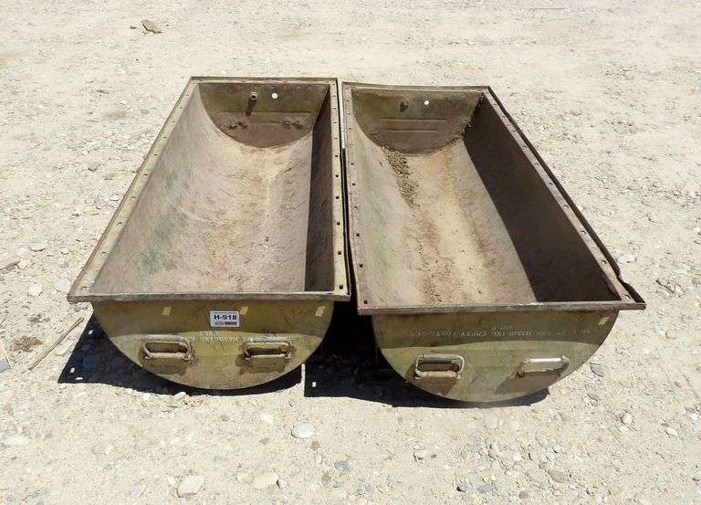 H-918 Feed Bunks