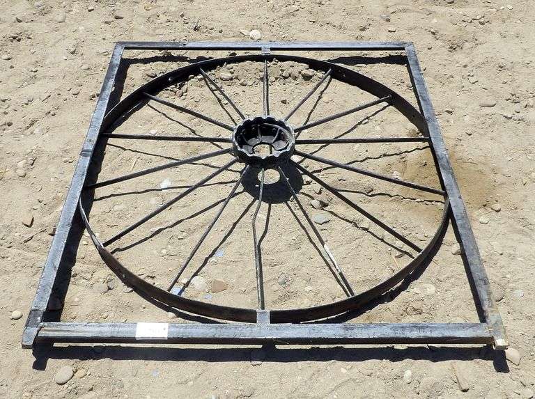 H-1021 Iron Wheel Gate