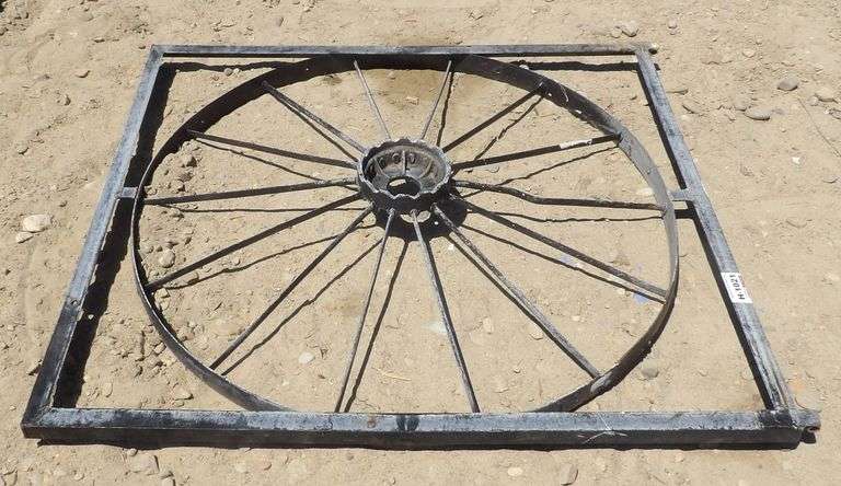 H-1021 Iron Wheel Gate