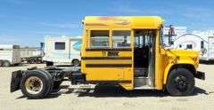 H-583 1987 GMC Bluebird Bus
