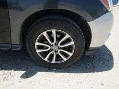 H-251 2013 Nissan Pathfinder 4X4
