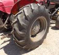 H-1053 Massey Ferguson Tractor