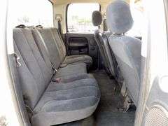 H-1064 2002 Dodge Ram 1500 Pickup