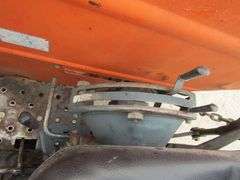 H-424 Kubota M7500 Tractor W/Front Loader