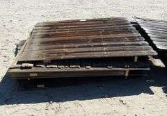 H-702 Wooden Picket Fencing