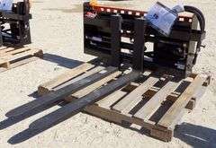 H-866 Wolverine Skid Steer Pallet Fork