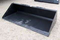 H-792 Wolverine 81" Skid Steer Bucket