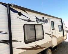 H-922 2015 Wildwood 24' Travel Trailer