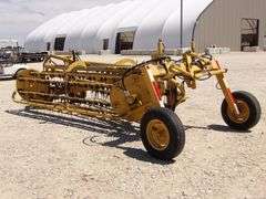 H-1044 Vermeer Twin Rake