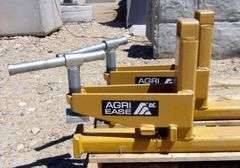 H-560 Bucket Forks