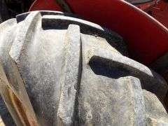 H-924  Massey Ferguson 135 Tractor