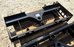 H-811 Wolverine Skid Steer Tool Carrier Head