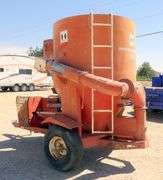 H-608 International Tub Grinder / Mixer