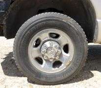 H-462 2006 Dodge Ram 2500 4X4 Flatbed Pickup