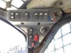 H-335 John Deere 333D Skid Steer