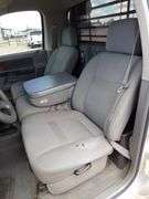 H-462 2006 Dodge Ram 2500 4X4 Flatbed Pickup