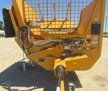 H-1003  Vermeer Bale Chopper