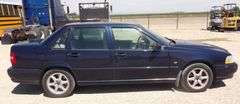 H-1060 2000 Volvo S70