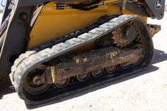 H-335 John Deere 333D Skid Steer