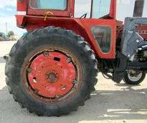 H-1066 Massey Ferguson Tractor W/ Loader