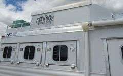 H-440 2004 Four Star LQ Horse Trailer