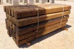H-205 Wooden Fence Posts (25)