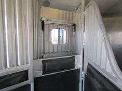 H-440 2004 Four Star LQ Horse Trailer