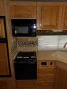 H-937 2003 Keystone Laredo Travel Trailer