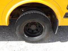 H-101 1998 Ford E-350 Bluebird School Bus