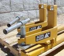 H-560 Bucket Forks