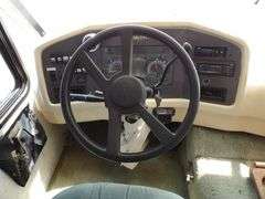 H-290 1996 Daybreak Motorhome