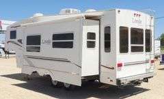 H-937 2003 Keystone Laredo Travel Trailer