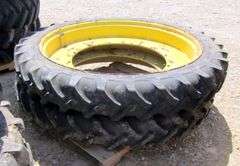 H-1112 Tractor Tires & Wheels (2)