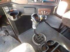 H-476 1997 Freightliner Truck