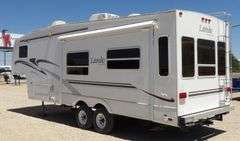 H-937 2003 Keystone Laredo Travel Trailer