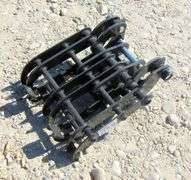H-833 Mini Excavator Grapple