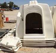 H-278 Calf Hutches (5)