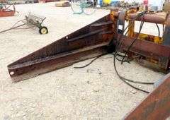 H-902  Bale Squeeze