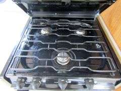 H-1096 2004 Fleetwood Wilderness Travel Trailer