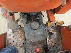 H-424 Kubota M7500 Tractor W/Front Loader