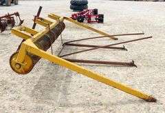 H-742  Bedding Roller