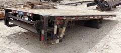 H-787 Flatbed W/ Lift Gate