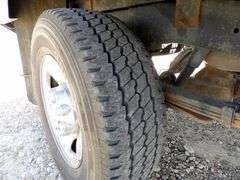 H-462 2006 Dodge Ram 2500 4X4 Flatbed Pickup