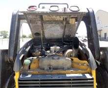 H-335 John Deere 333D Skid Steer