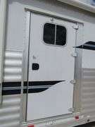 H-440 2004 Four Star LQ Horse Trailer