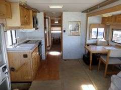 H-945 1997 Georgie Motorhome