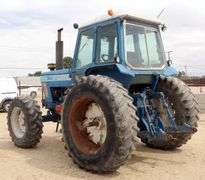 H-923 Ford TW-15 Tractor