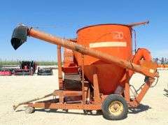 H-609 Gehl Tub Grinder / Mixer