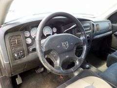H-1064 2002 Dodge Ram 1500 Pickup