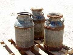 H-1057 Milk Cans